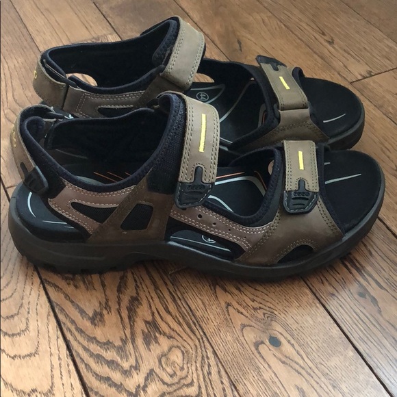 ecco mens sandals